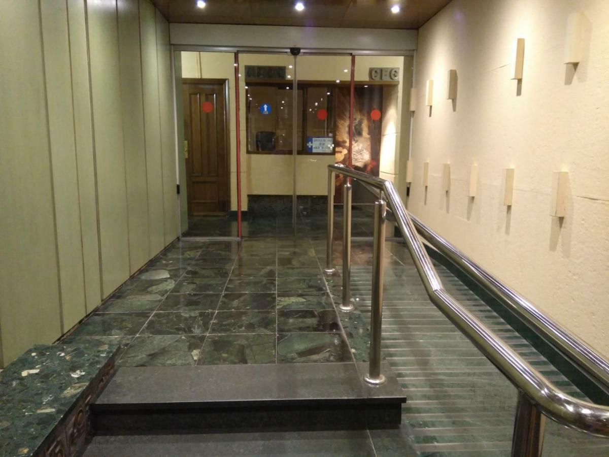شقة Centro Plaza Guzman ليون المظهر الخارجي الصورة